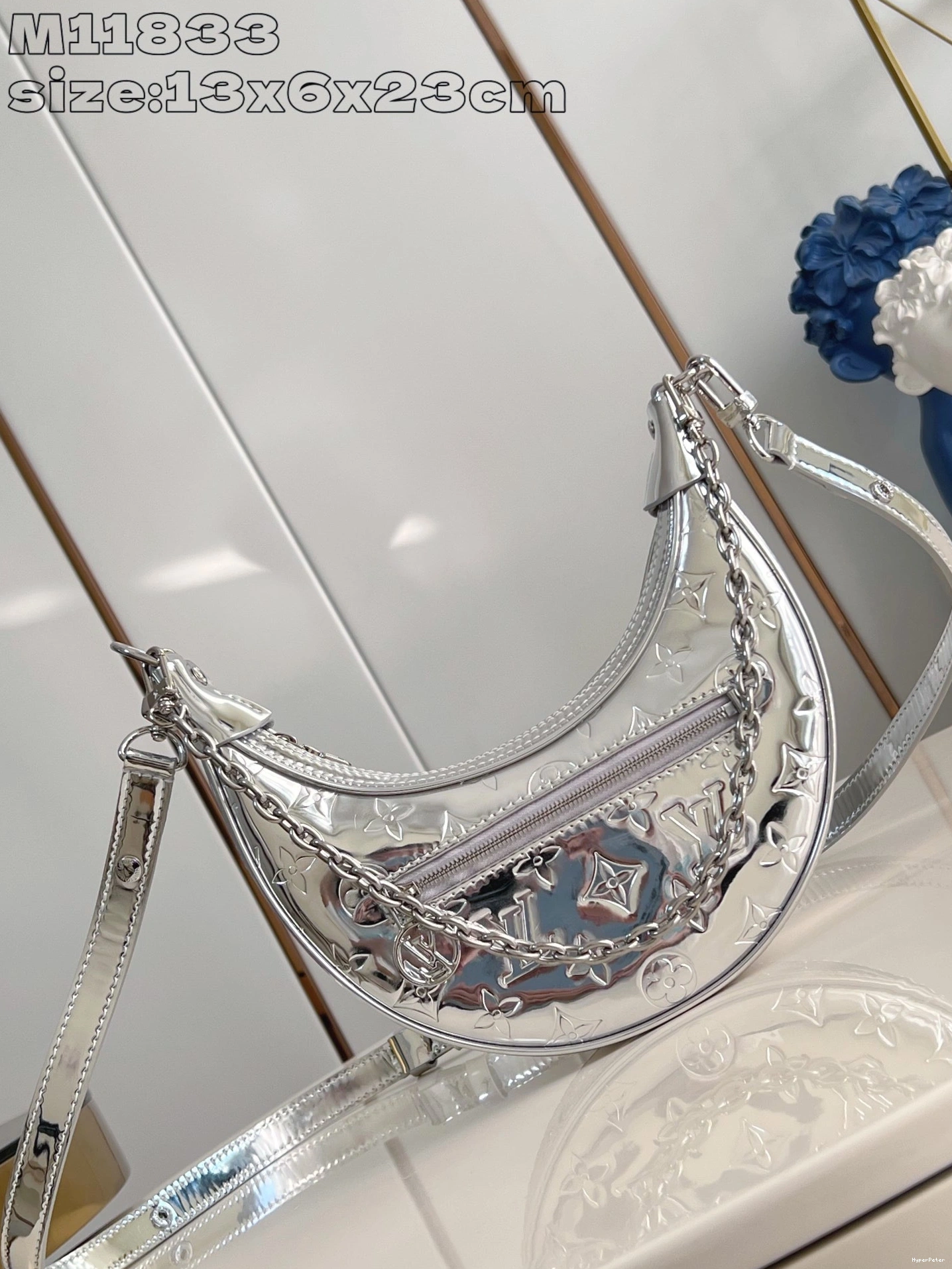 LOUIS LOOP-23*13*6CM VUITTON 0711